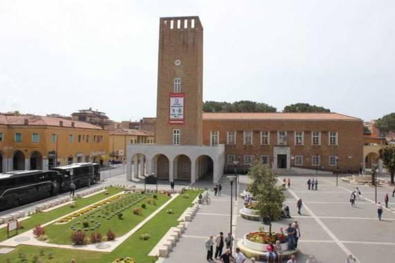 Mobilità sostenibile casa-scuola e casa-lavoro, protocollo d’intesa tra Pomezia, Genzano e Marino per azioni comuni