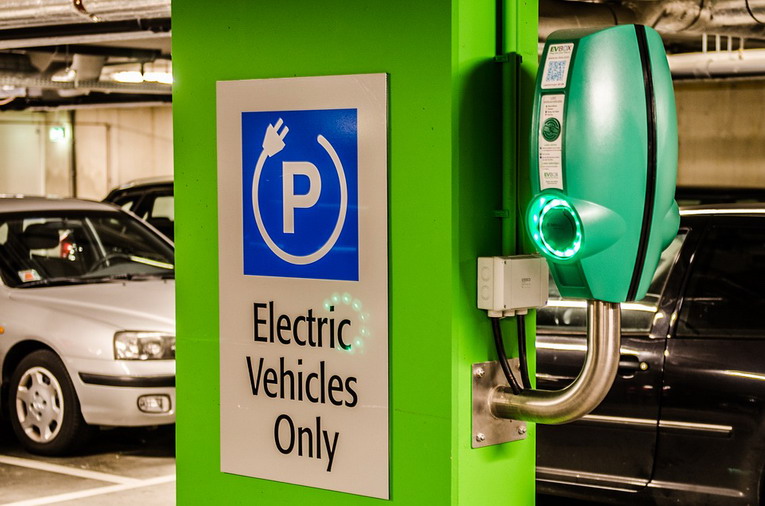 Building Energy entra nella mobilità sostenibile:nel 2020 migliaia di punti ricarica