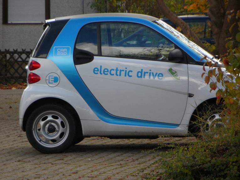 Al via la Formula E ma a Roma solo 158 punti di ricarica per auto elettriche