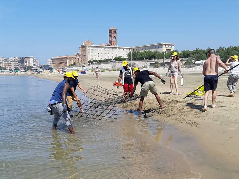 Spiagge e fondali puliti 2018 sulle coste del Lazio: tonnellate di rifiuti raccolti