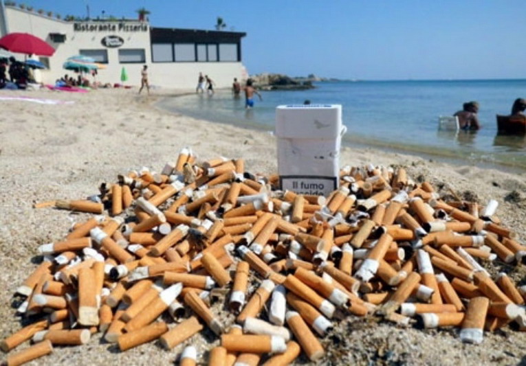 Filtri della sigaretta, un male incurabile sulle nostre spiagge