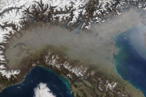 PM10, le polveri invisibili che inquinano le città