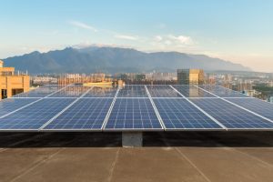 Fotovoltaico, cosa accade quando produciamo di più?