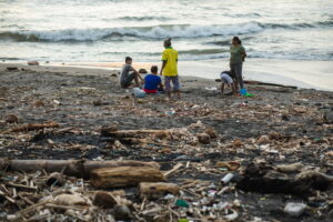 Il ruolo delle microplastiche nella contaminazione marina