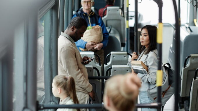 Trasporto pubblico e ambiente: una rivoluzione verde