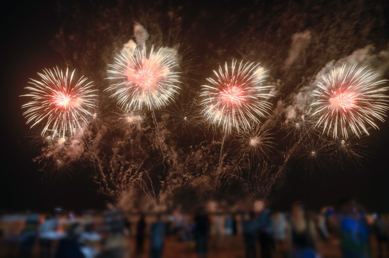 Riciclare i residui dei fuochi d’artificio: è possibile?
