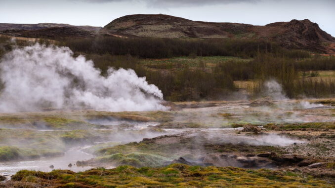 Geotermia e sostenibilità: un'energia davvero pulita? Geotermia e sostenibilità: un'energia davvero pulita?