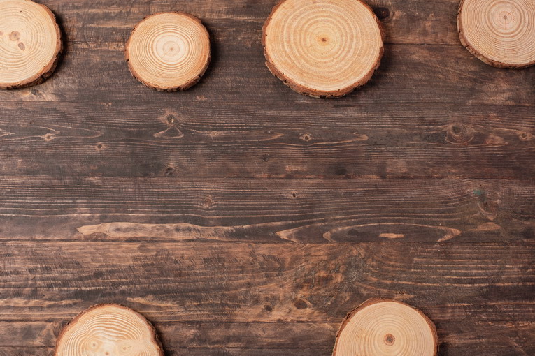Come costruire mobili con legno di recupero