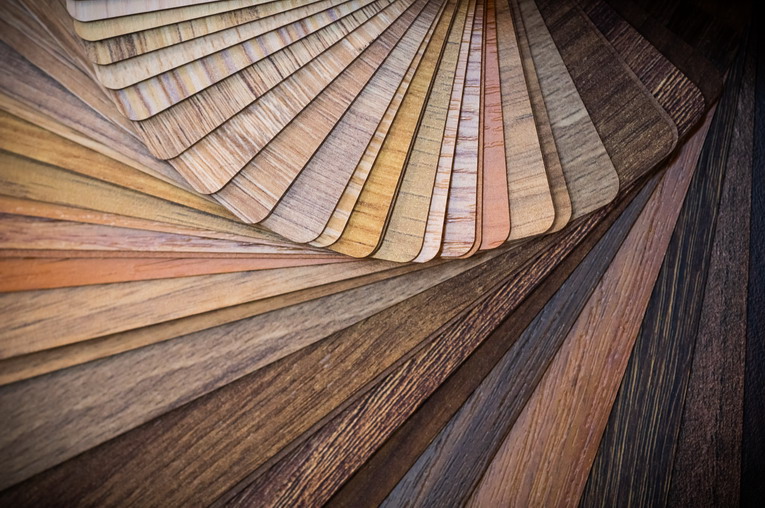 Riutilizzo del legno: idee, tecniche e vantaggi ambientali