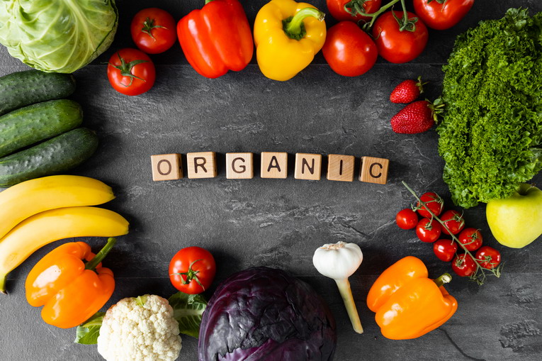 Cibo biologico e ambiente: come il bio riduce l’impatto ecologico