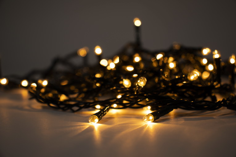 Perché le luci di Natale vanno nei RAEE